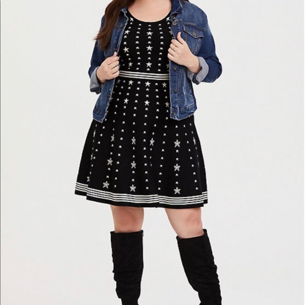 Torrid BLACK & WHITE STAR SWEATER SKATER DRESS 2X - Picture 2 of 5